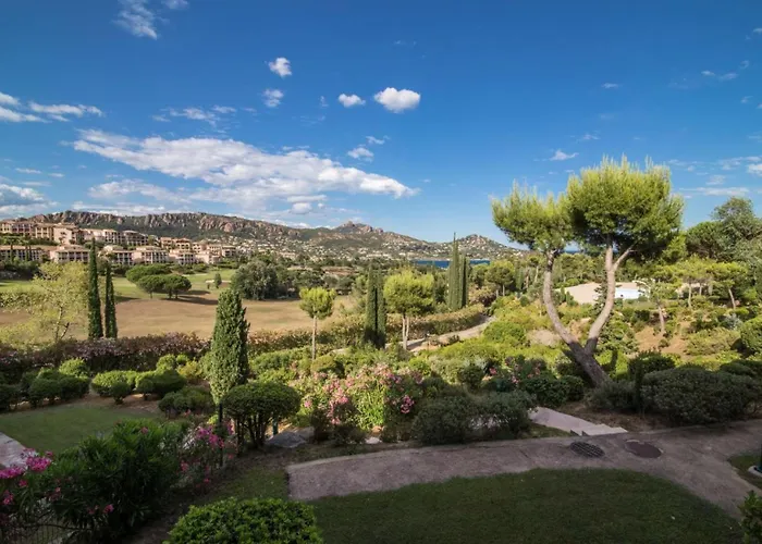 Apartamento Résidence Le Hameau De Cap Esterel - Maeva - 5 Personnes - Sélection Mae-0154